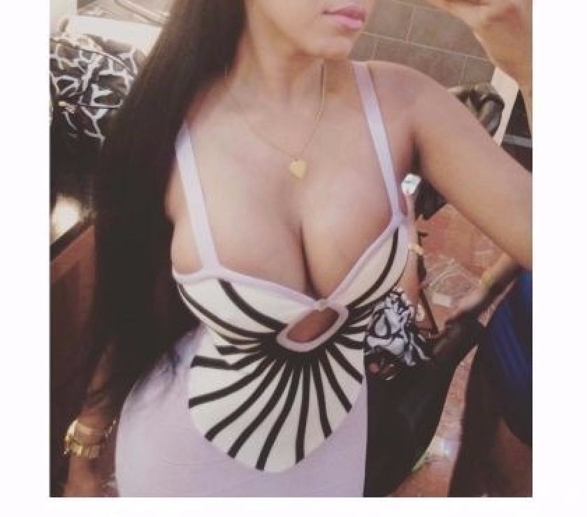Italienne brune très jolie